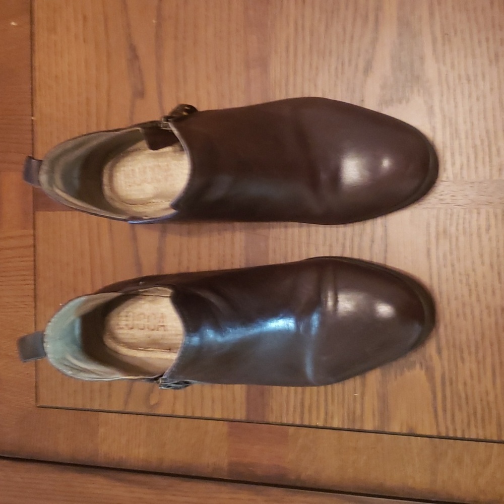 Lucca Lane Leather Brown shoes/booties Size 8.5 M